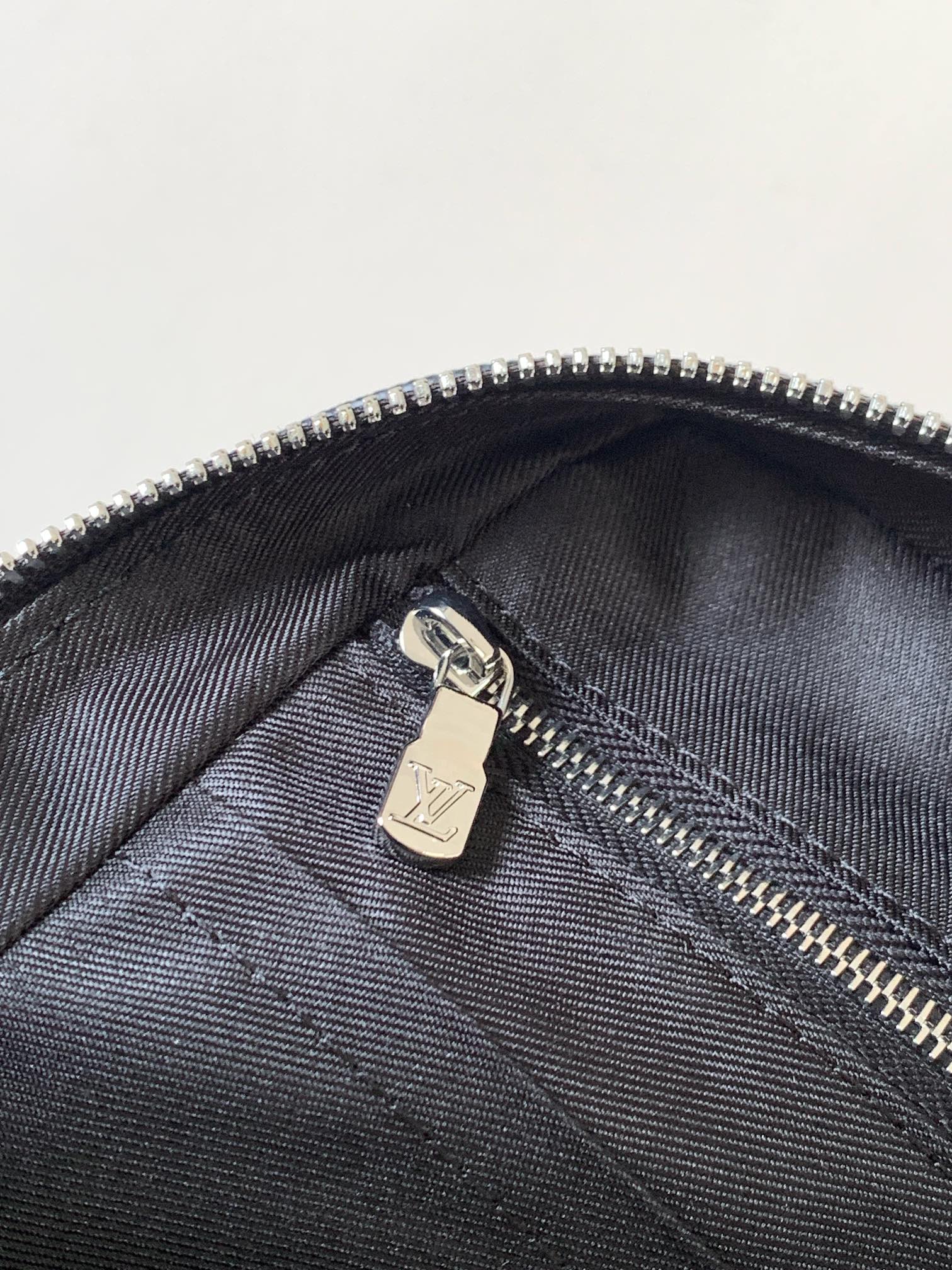 LV Porte-Documents Voyage Black Damier Graphite Canvas mysite