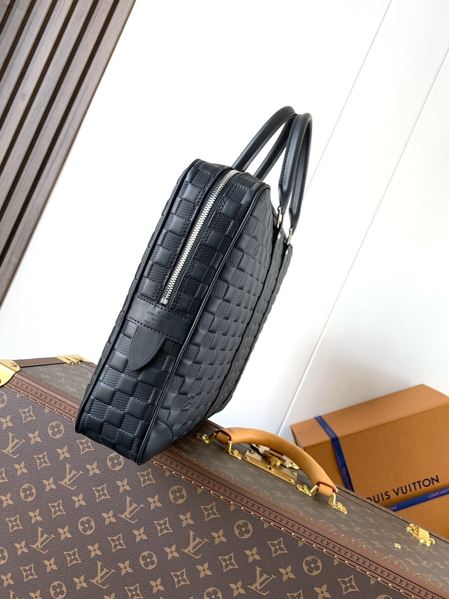 LV Porte-Documents Voyage Black Damier Infini leather mysite