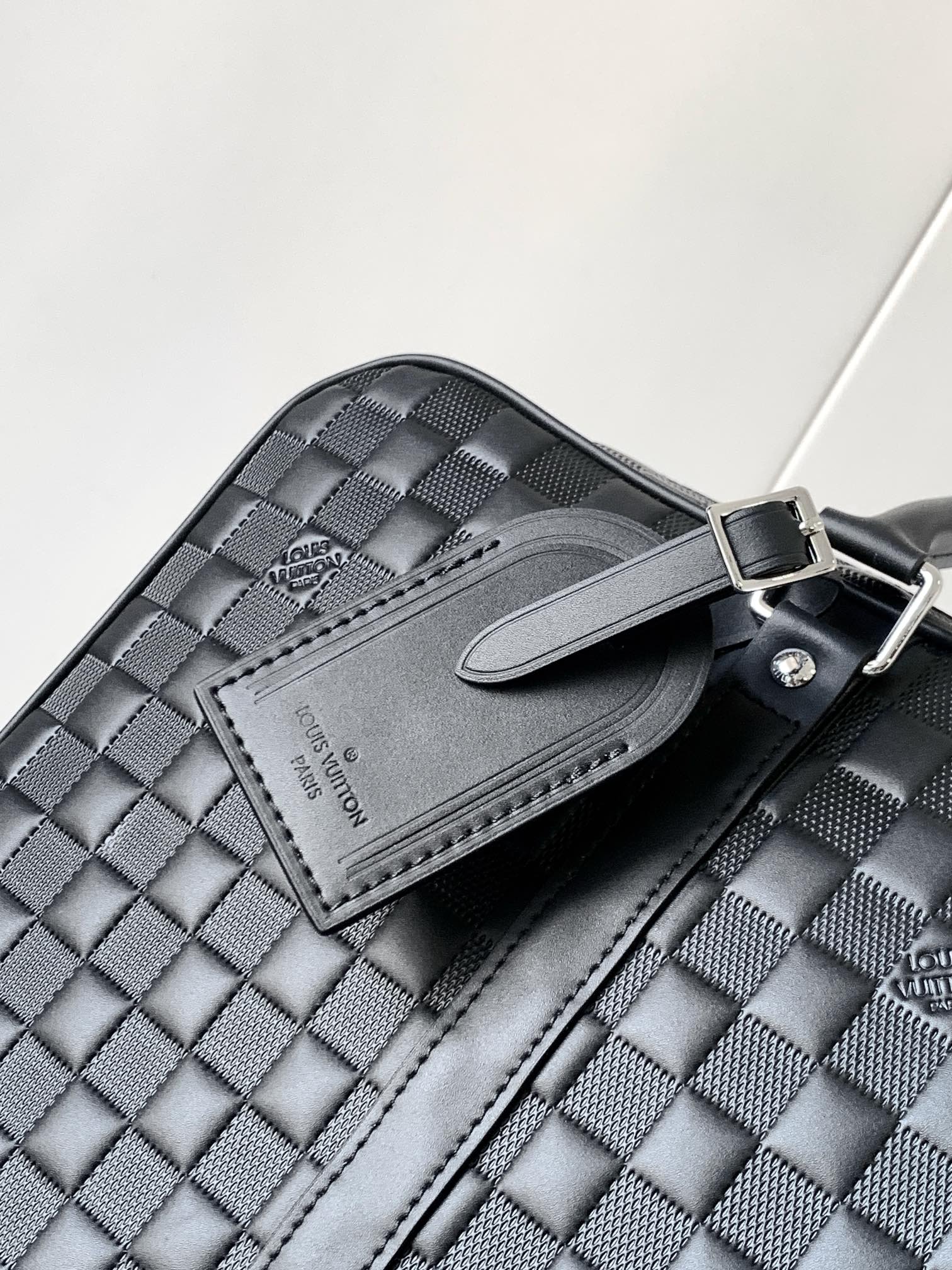 LV Porte-Documents Voyage Black Damier Infini leather mysite