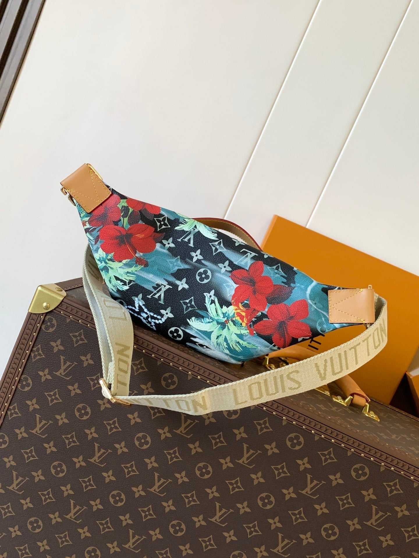 LV M24992 Surfin' Rush Bumbag Navy Blue Monogram Canvas & Calfskin GHW mysite