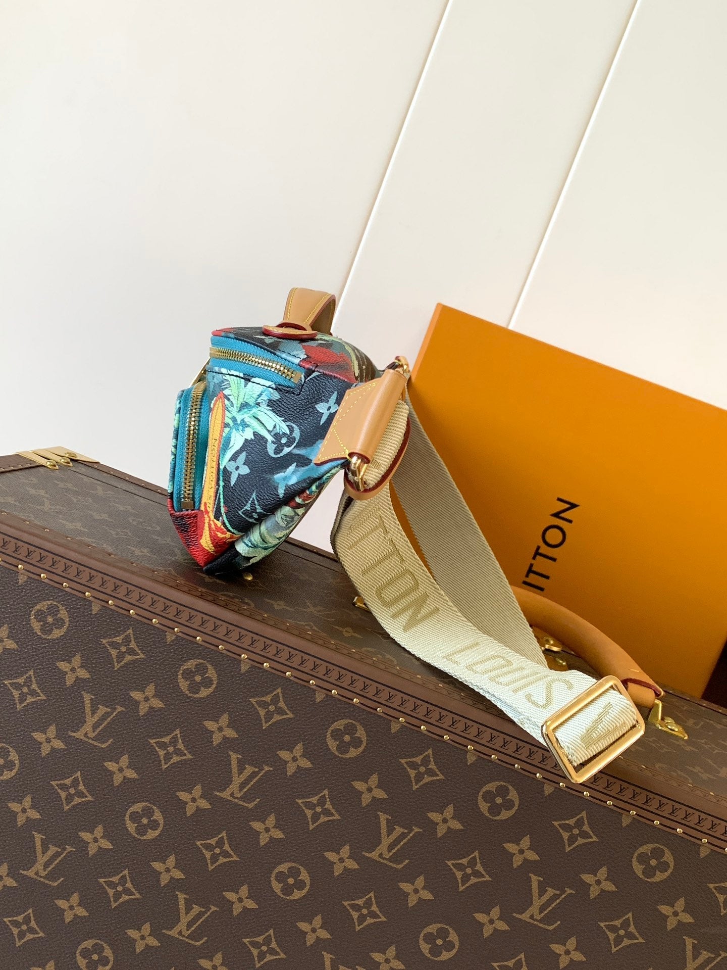 LV M24992 Surfin' Rush Bumbag Navy Blue Monogram Canvas & Calfskin GHW mysite