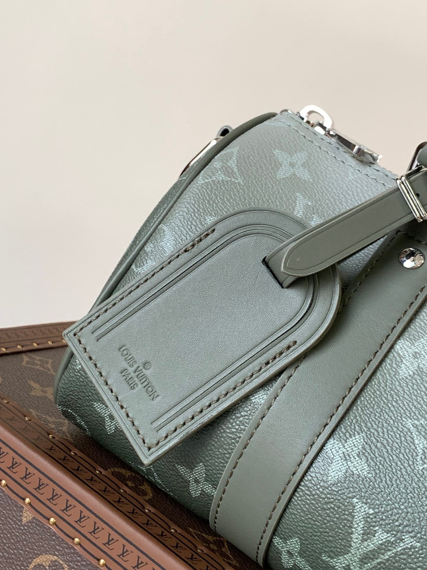 LV Keepall Bandoulière 25 Khaki Green Monogram Gradient Canvas mysite