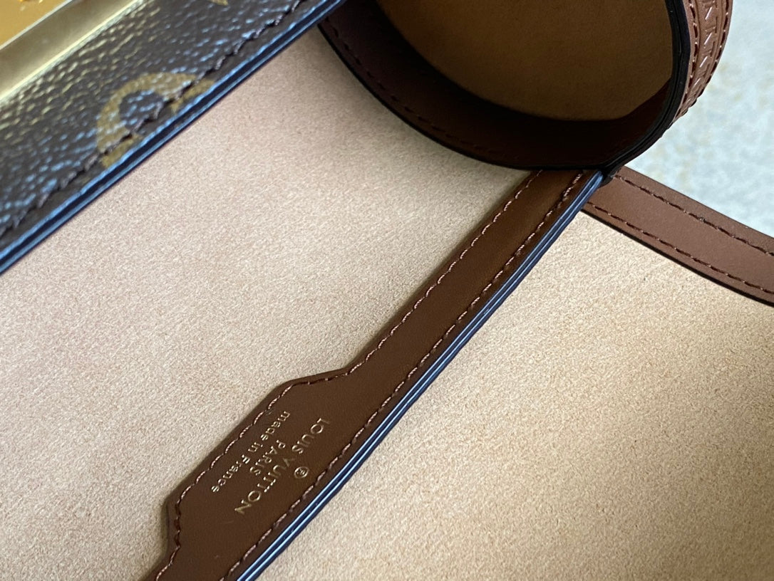 PAPILLON TRUNK 19 IN BROWN MONOGRAM CANVAS GOLD HARDWARE mysite