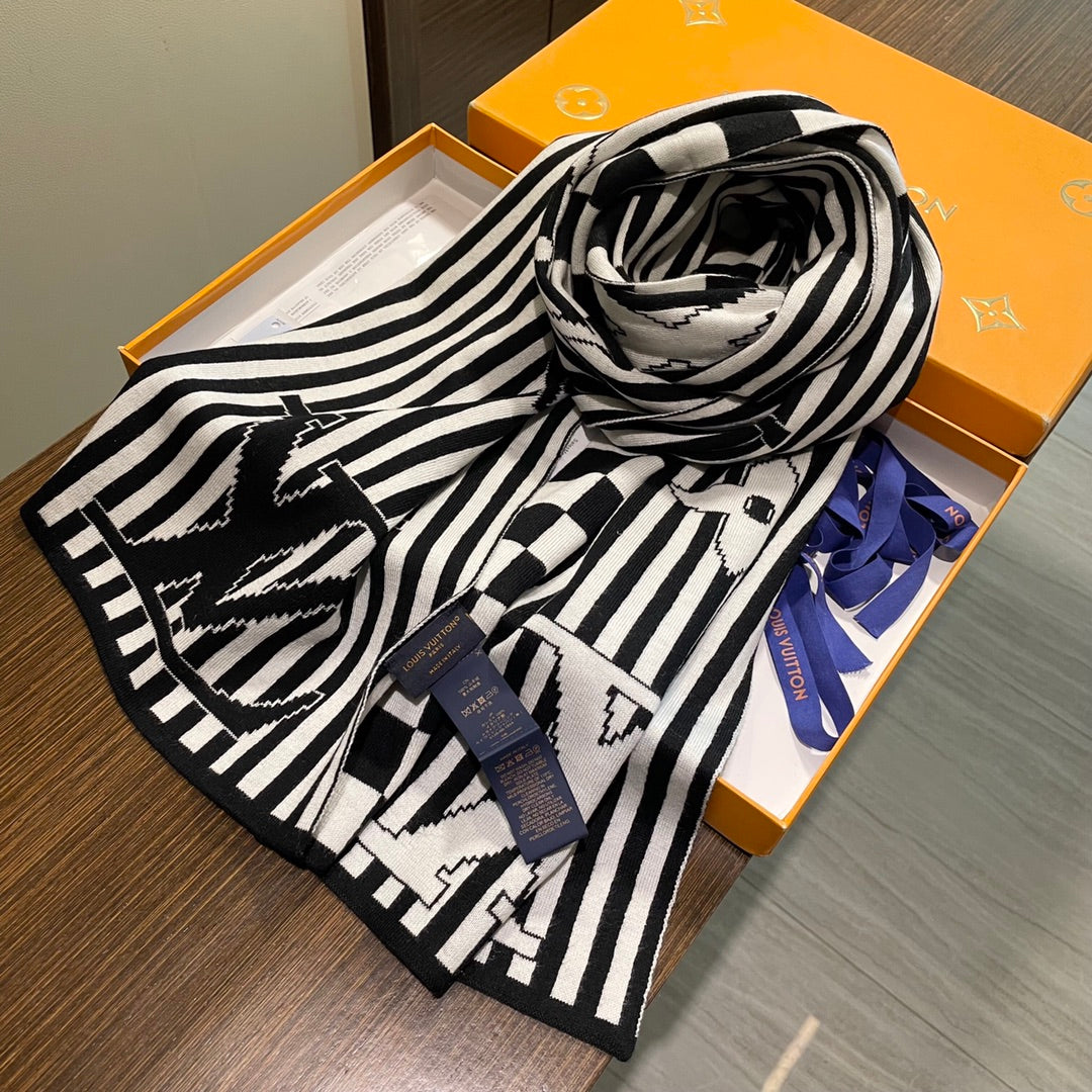 GRAPHICAL 180 CM SCARF IN WHITE MIX BLACK CASHMERE 388201 mysite