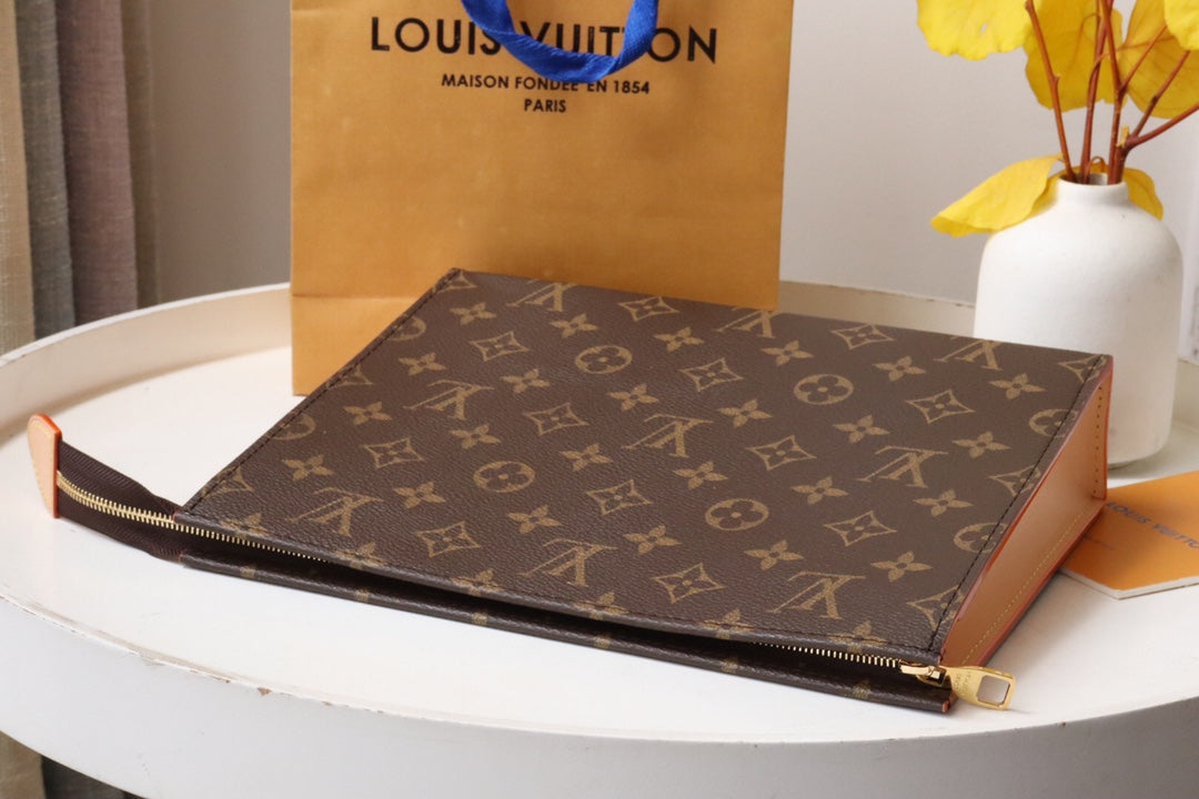 LV M83547 Poche Toilette Brown Monogram Canvas mysite