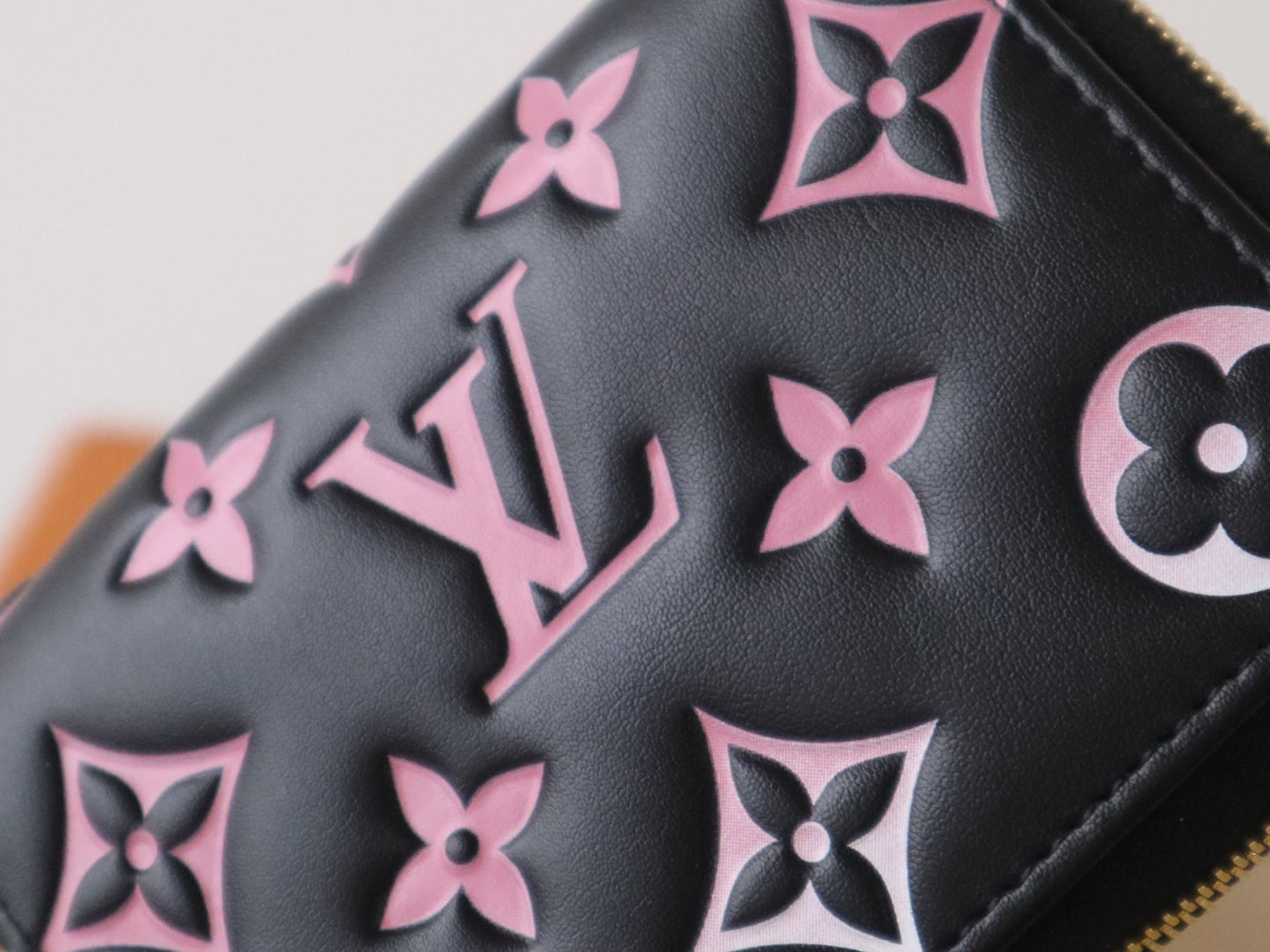 LV x TM Lou Wallet 11.5cm Black Pink Monogram Embossed Lambskin GHW mysite