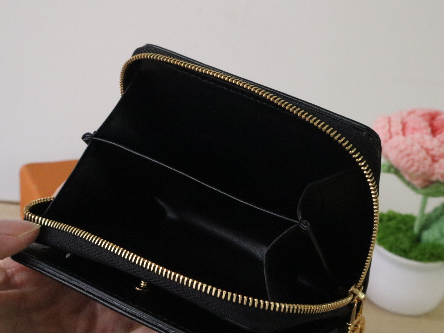 LV x TM Lou Wallet 11.5cm Black Pink Monogram Embossed Lambskin GHW mysite