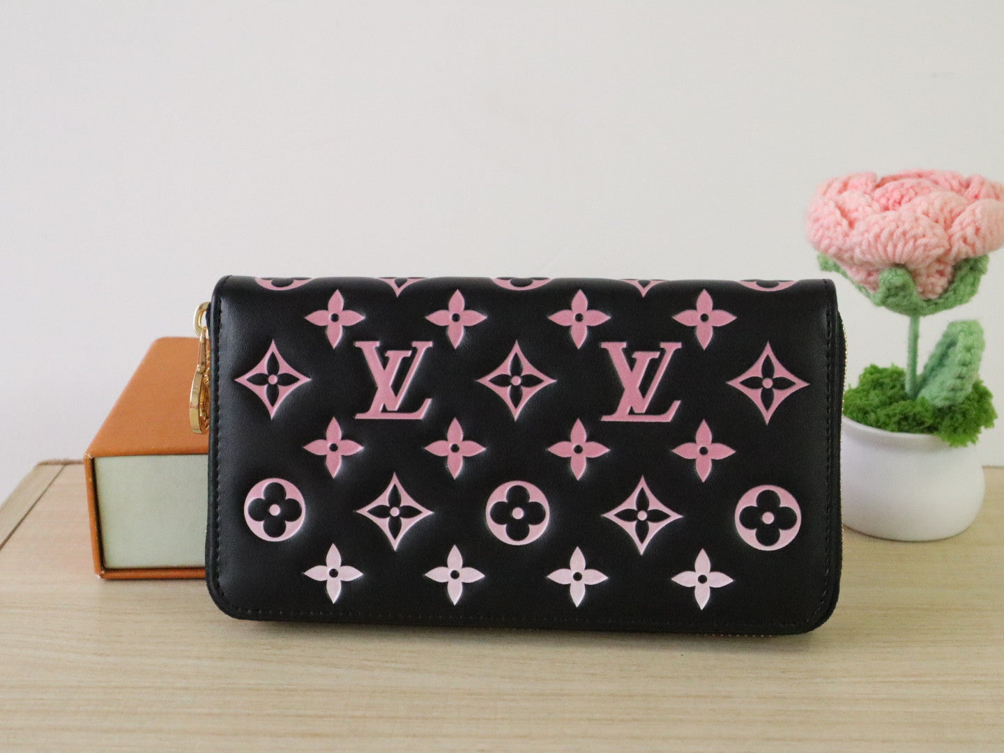 LV × TM Zippy Wallet 19.5cm Black Pink Monogram Embossed Lambskin GHW mysite