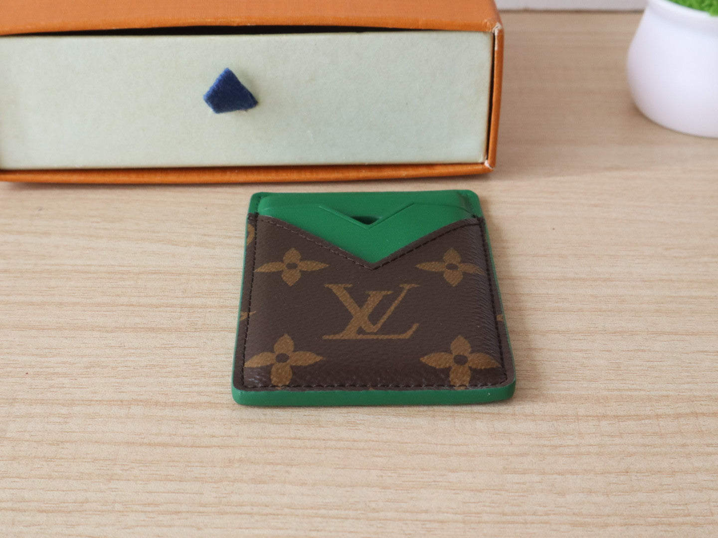 LV Porte-Cartes Magnet Brown Green Monogram Canvas & Cowhide mysite
