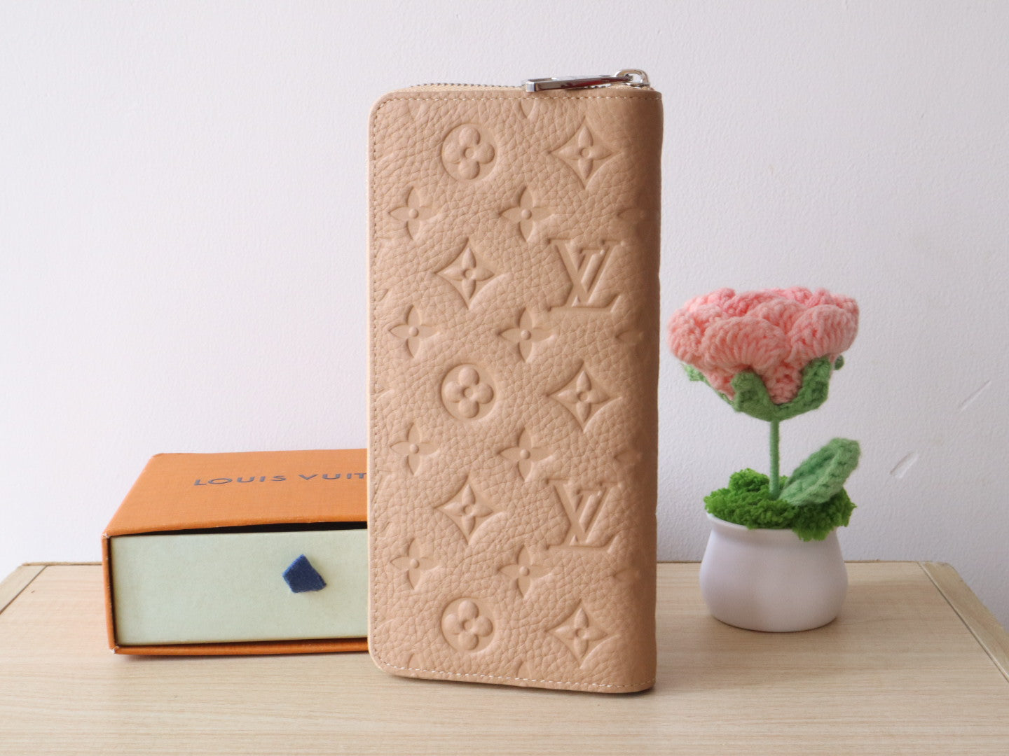 LV Zippy Wallet Vertical Monogram Grained Taurillon Cowhide mysite