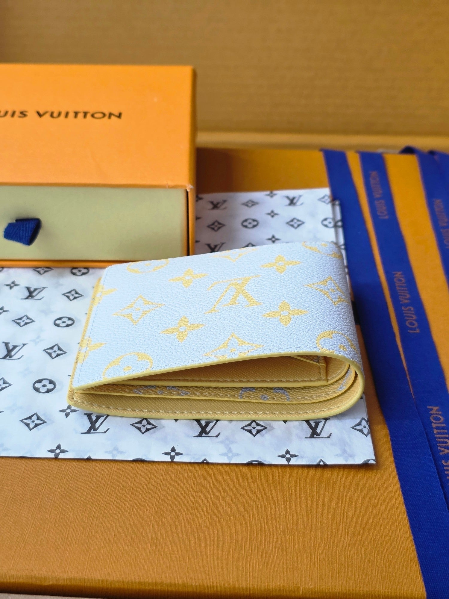 LV M14694 Multiple Wallet Gray Yellow Monogram Glow Canvas & Cowhide mysite