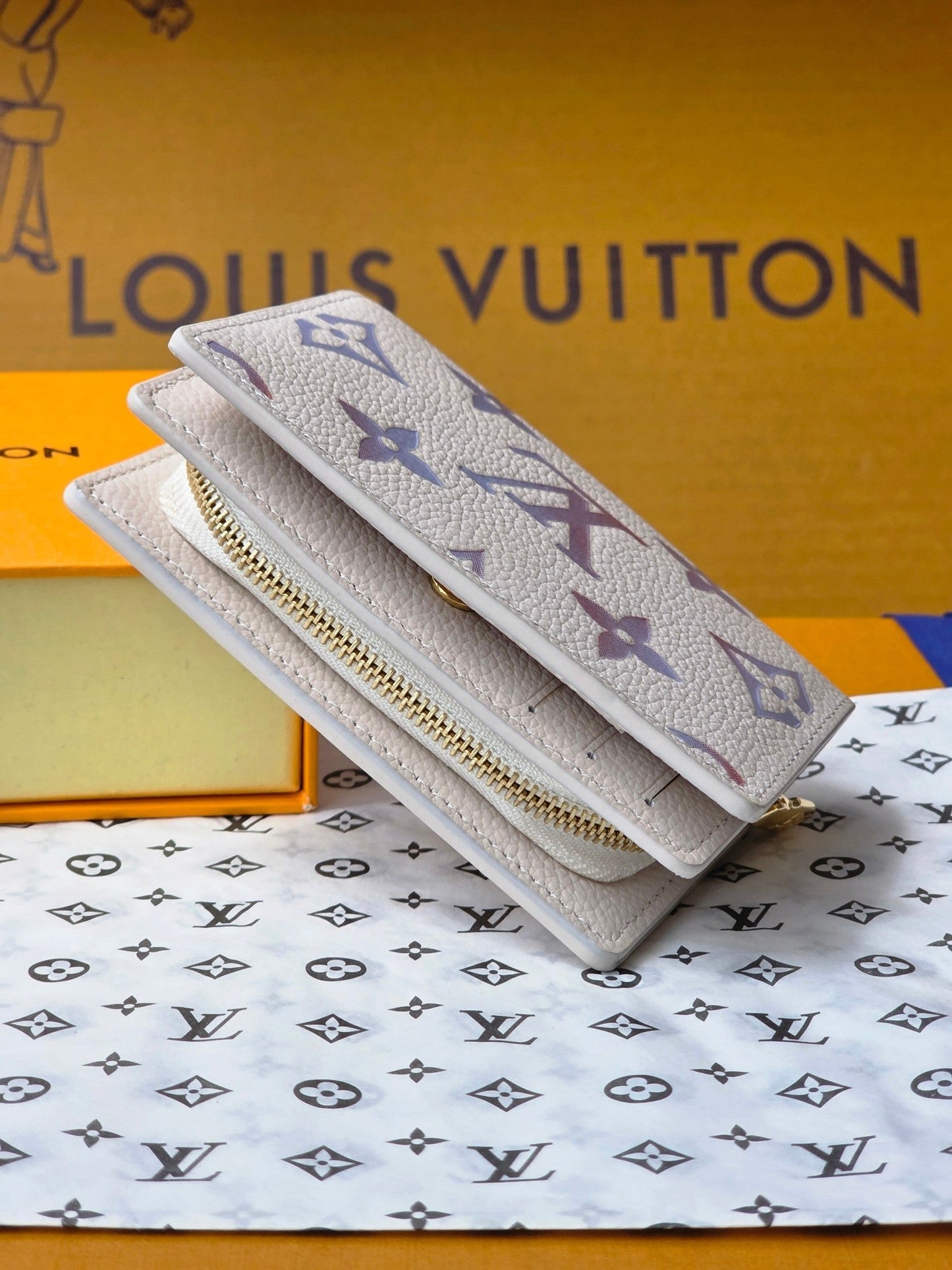 LV M25595 Cléa Wallet Dream Beige Embossed Grained Cowhide - Light GHW mysite