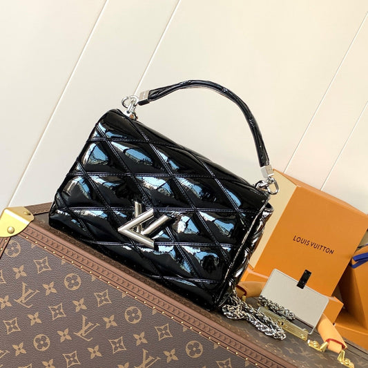 LV GO-14 MM 23cm Black Patent Leather Metal HW mysite