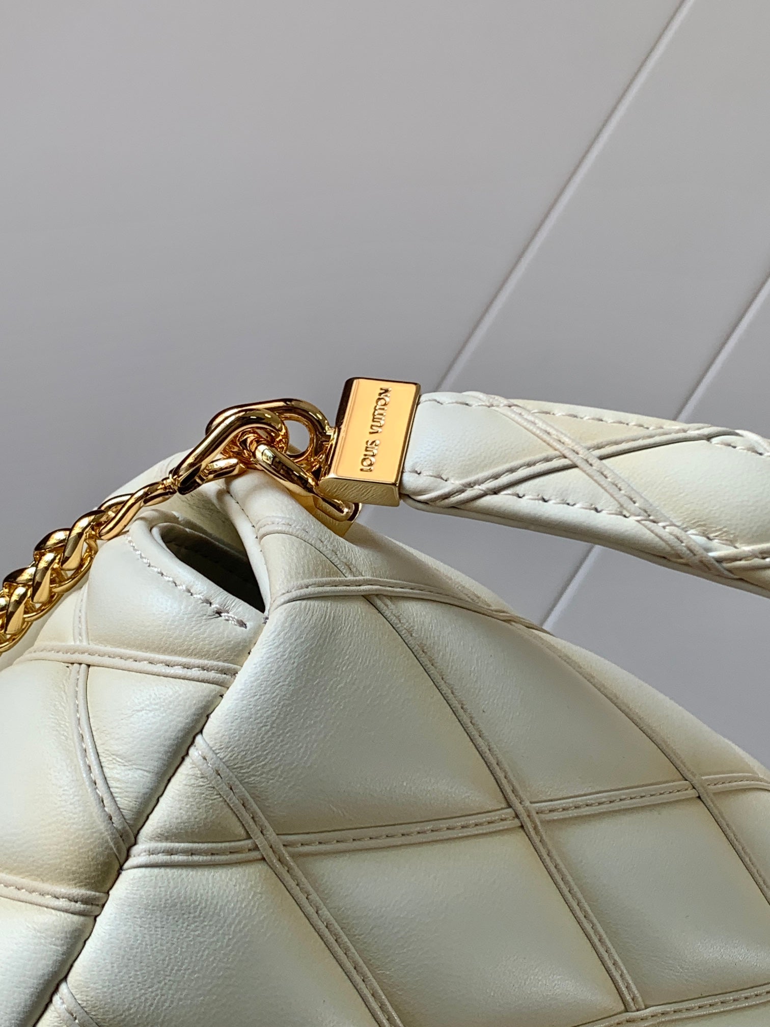 LV GO-14 MM 23cm Vanila Lambskin GHW mysite