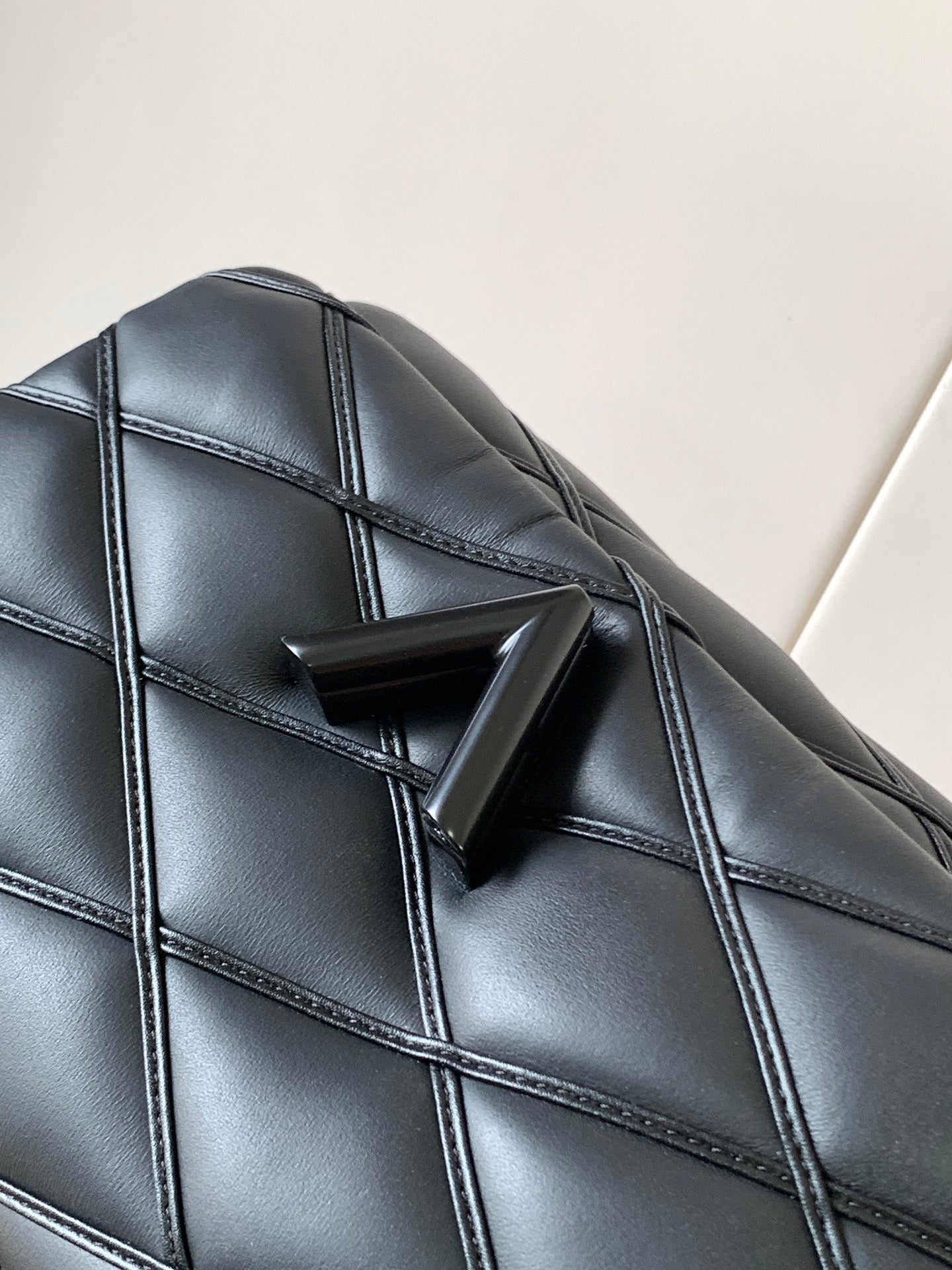 LV GO-14 MM 23cm Black Lambskin Black Metal HW mysite