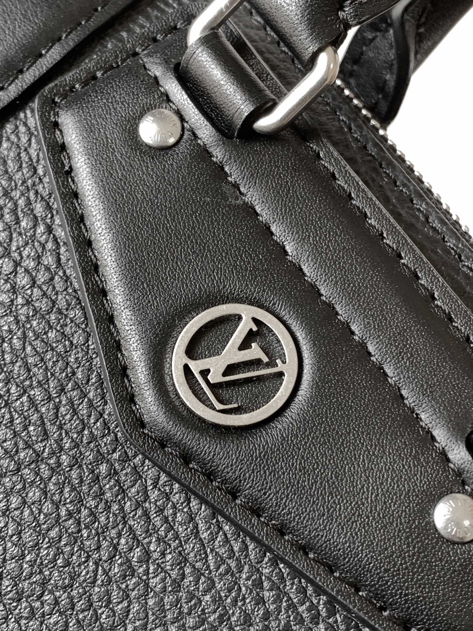 LV Nano LV Biker 23cm Black Sheepskin & Cowhide Metal mysite