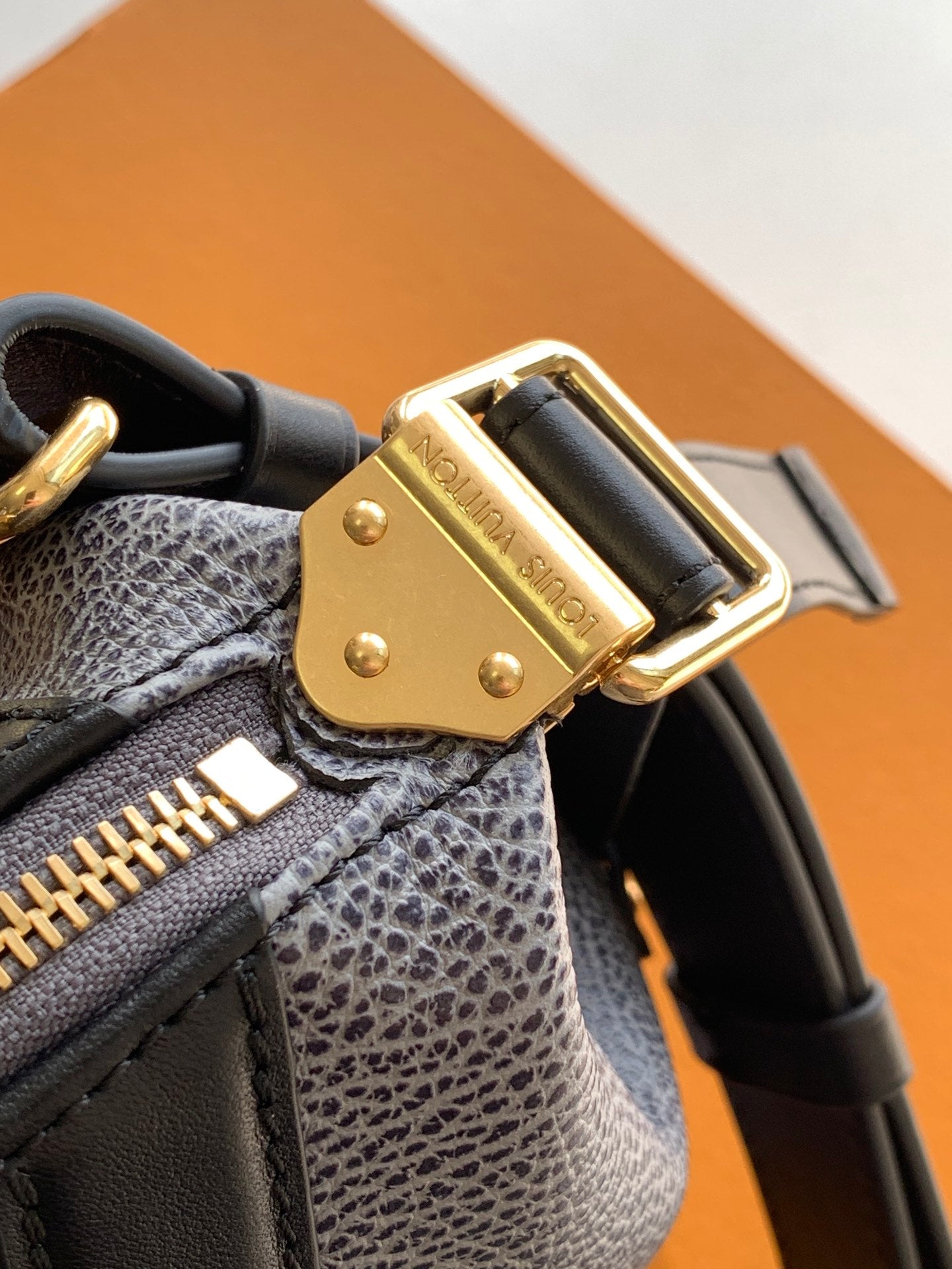 LV Nano LV Biker 30cm Black Light Gray Sheepskin & Cowhide Metal mysite