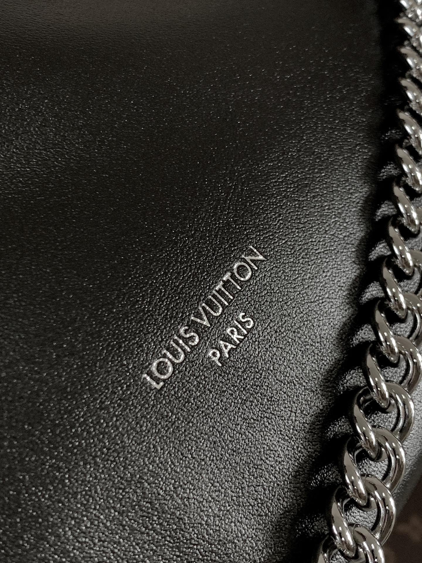 LV Off Duty Backpack 24cm Black Lambskin Sliver HW mysite