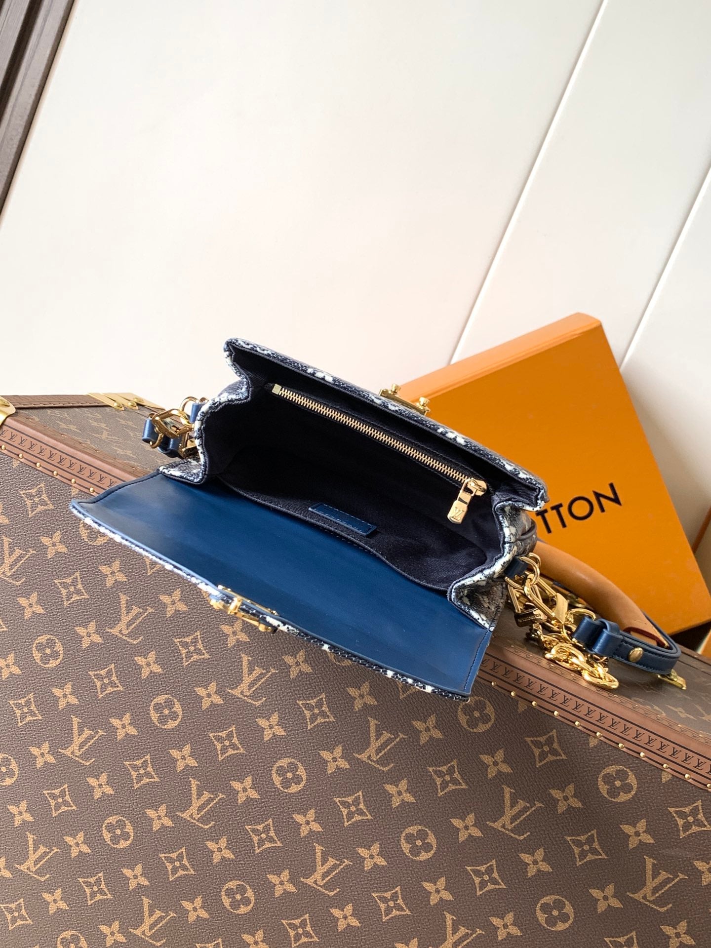 LV Pochette Métis East West 21.5cm Blue Monogram Canvas GHW mysite