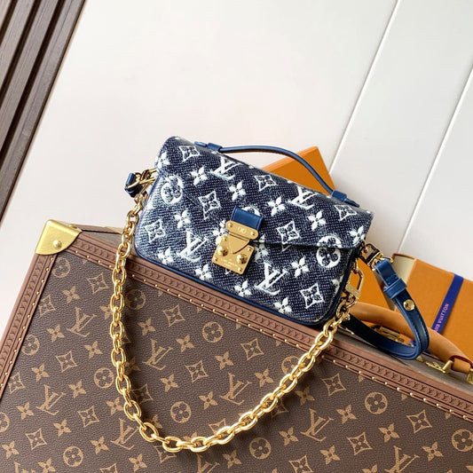 LV Pochette Métis East West 21.5cm Blue Monogram Canvas GHW mysite