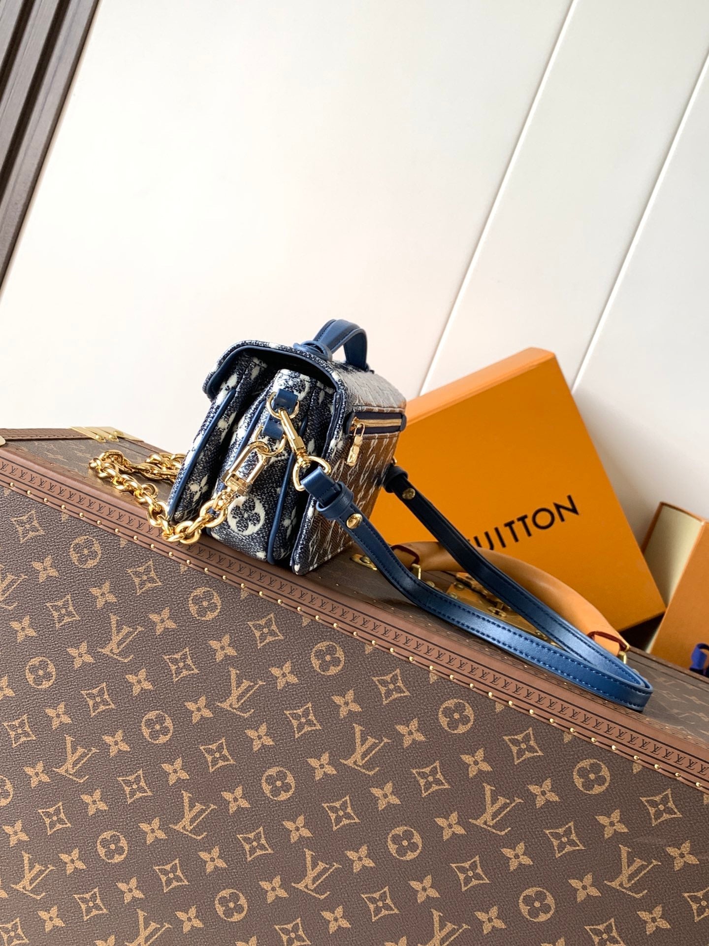 LV Pochette Métis East West 21.5cm Blue Monogram Canvas GHW mysite