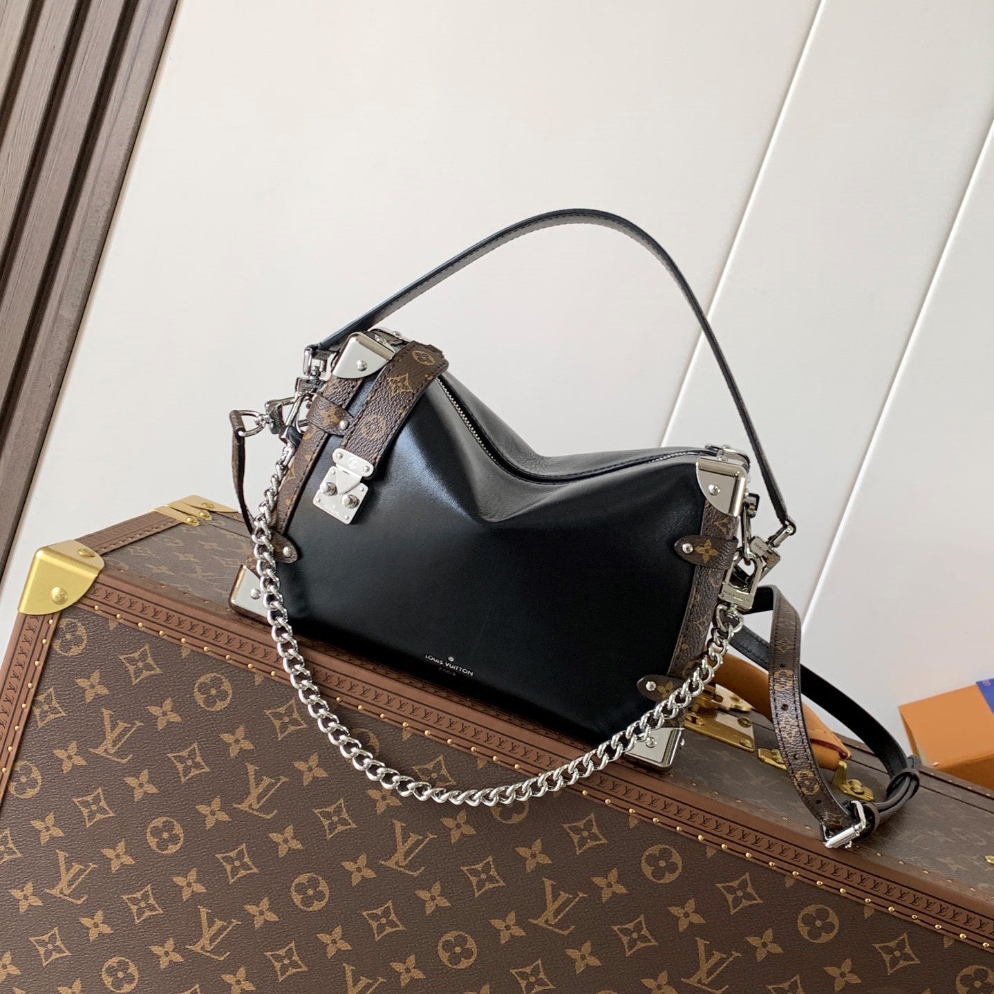 LV M25160 Side Trunk MM Bag 23.5 Black Caviar Calfskin& Cowhide HW mysite