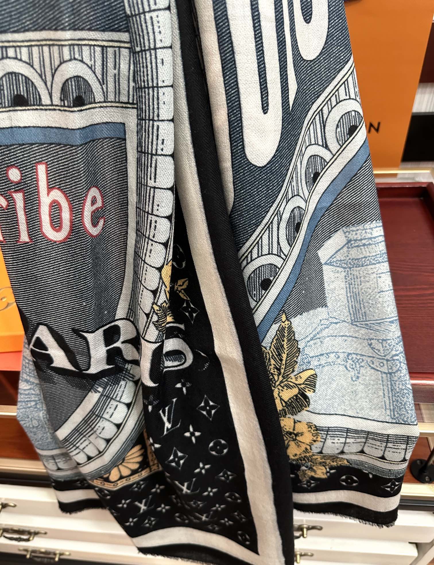 SCARF MALLES MERVEILLEUSES 200 CM IN COLORFUL CASHMERE 400066 mysite