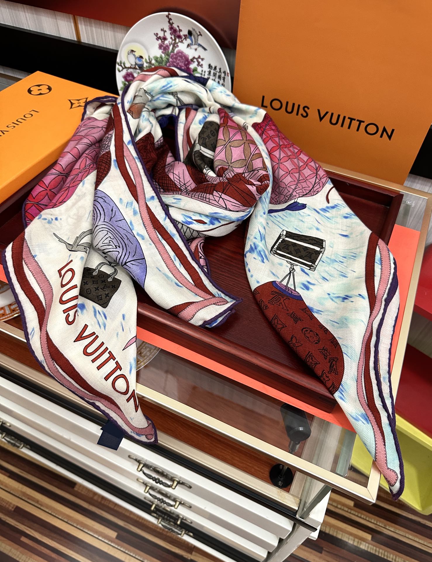 UP AND AWAY 140 CM SQUARE SILK SCARF COLORFUL 400073 mysite