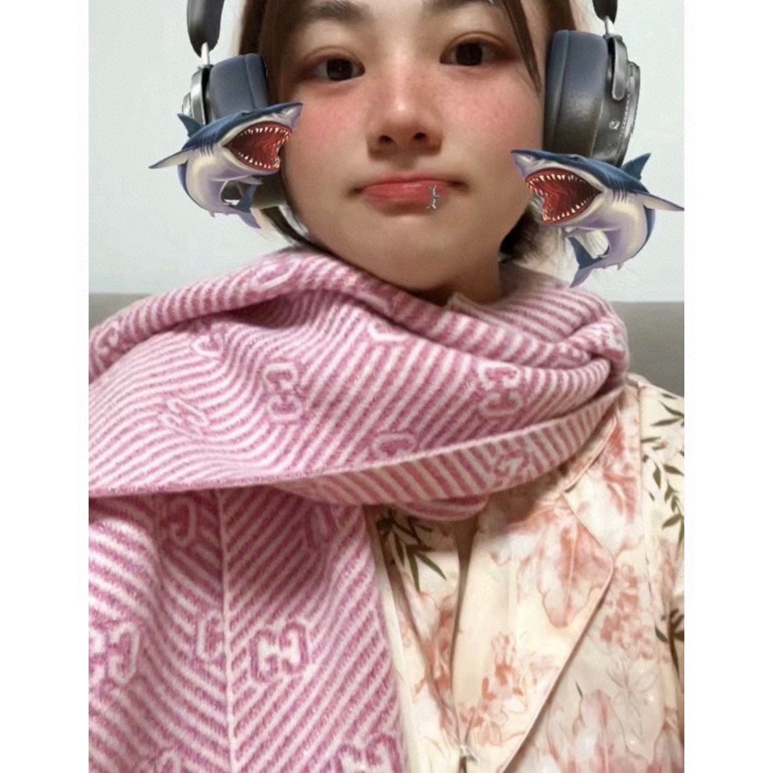 SCARF 180 CM IN LIGHT PINK WOOL 405524 mysite