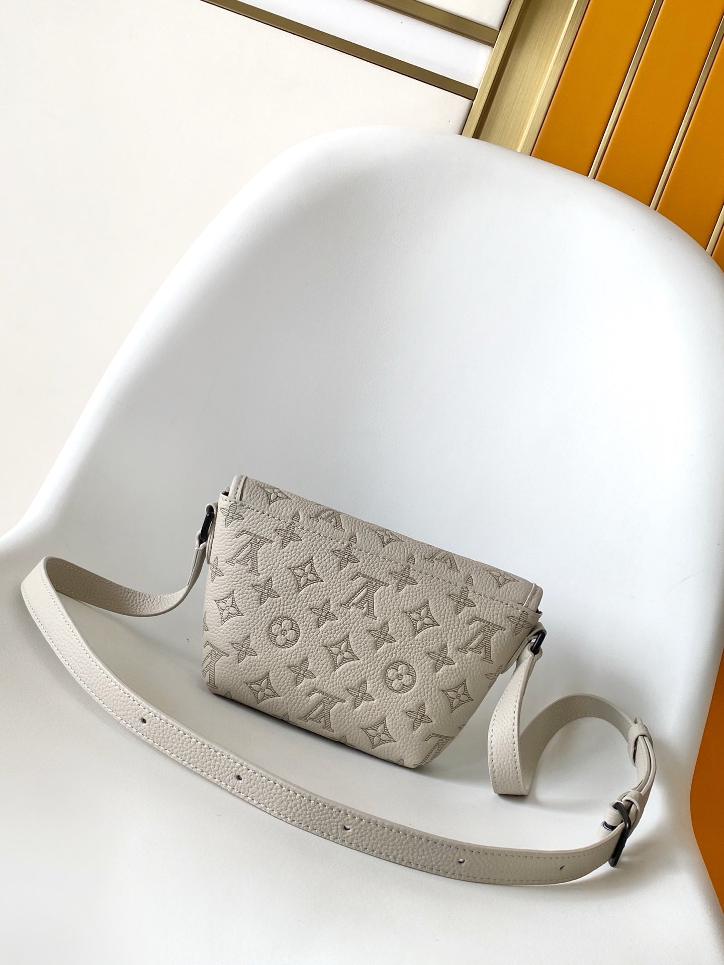 LV Pulse Wearable Wallet 22.5cm Sand Color Monogram Shadow embossed calfskin mysite