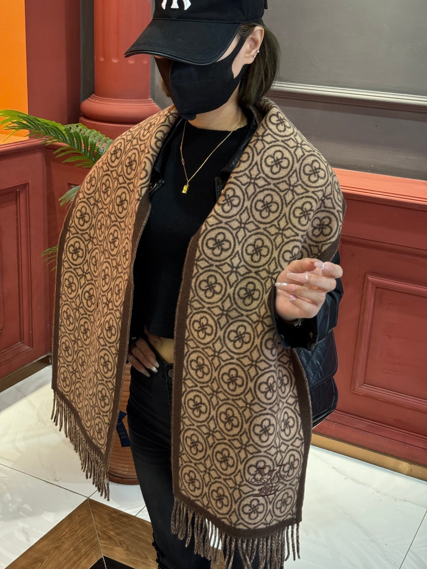 FLOWER MONOGRAM SCARF 180 CM IN MEDIUM BROWN CASHMERE 388306 mysite