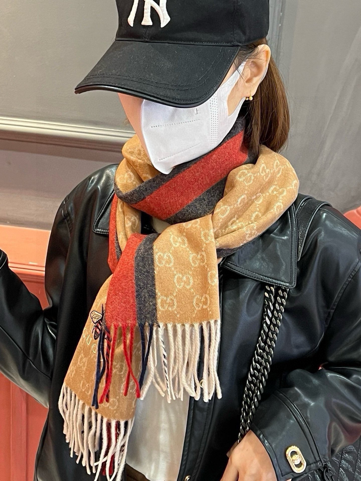 SCARF 180 CM IN COPPER BROWN CASHMERE WITH BEE PATTERN 396474 mysite