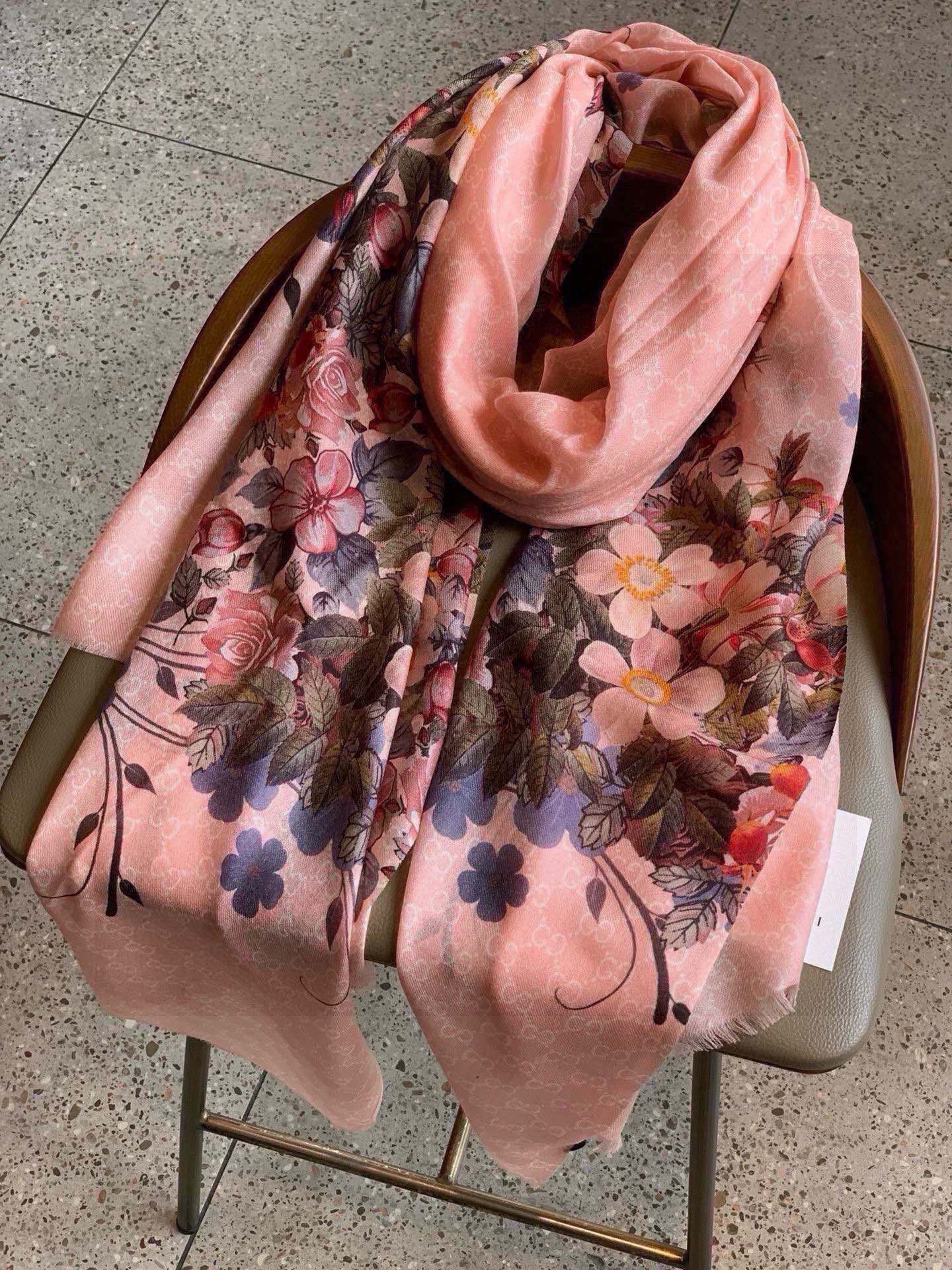 SCARF 200 CM IN BLUSH PINK CASHMERE WITH COLORFUL FLOWER 405253 mysite