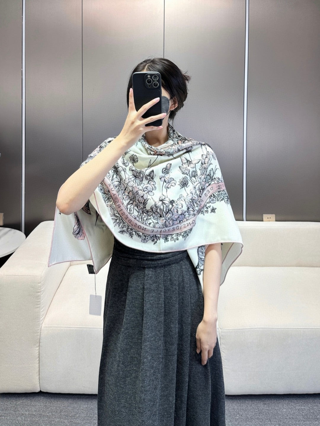 SQUARE SCARF 140 CM IN COLORFUL CASHMERE AND SILK 403837 mysite