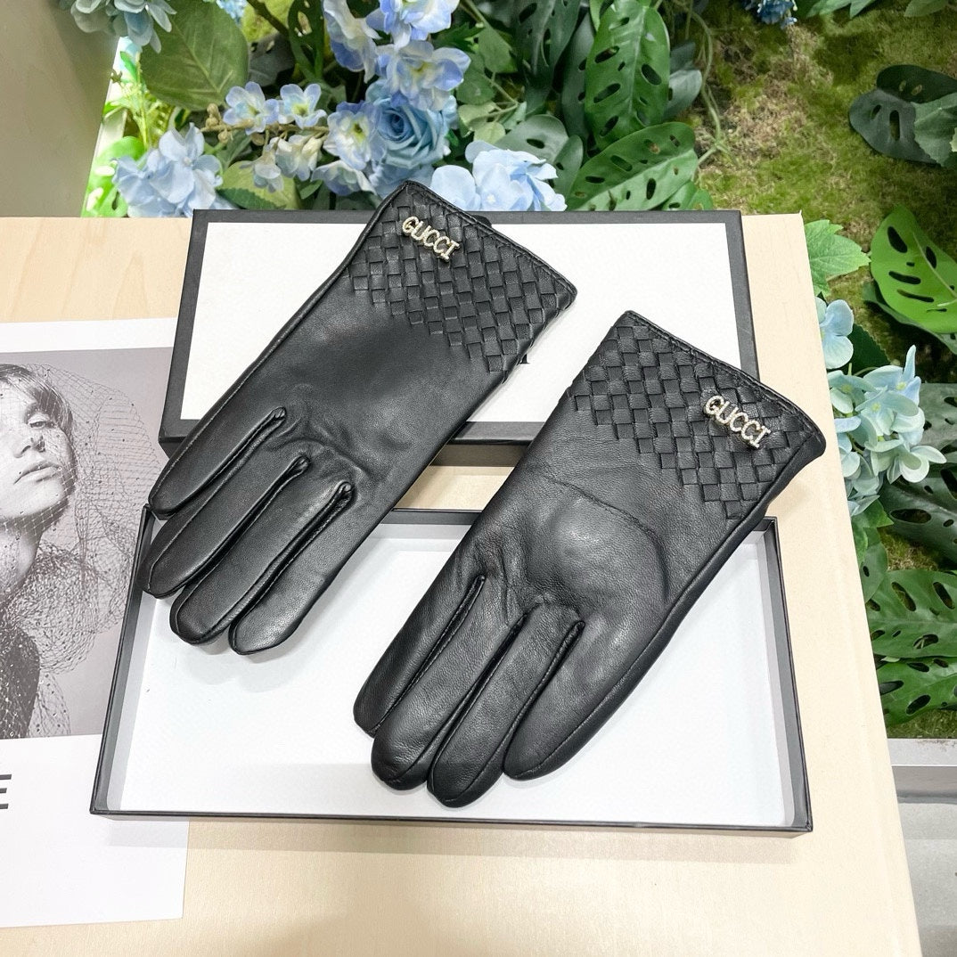 GLOVES IN BLACK SHEEPSKIN 456295 mysite