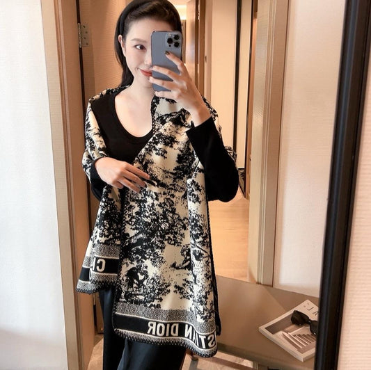 TRIANGLE EDGE SCARF 190 CM IN BLACK MIX WHITE WOOL AND CASHMERE 418535 mysite