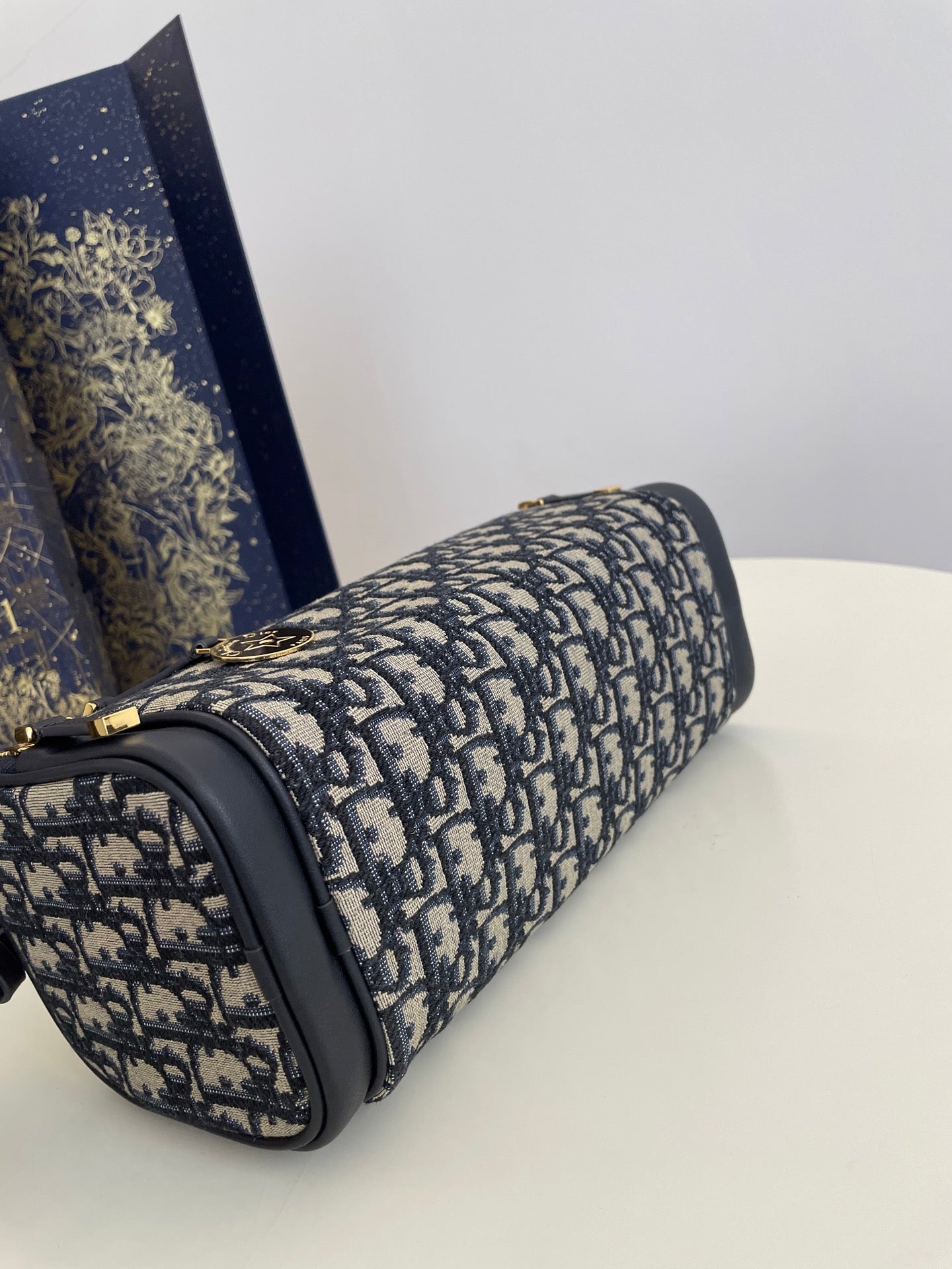 CD East-West cylindrical bag 27 blue jacquard canvas mysite