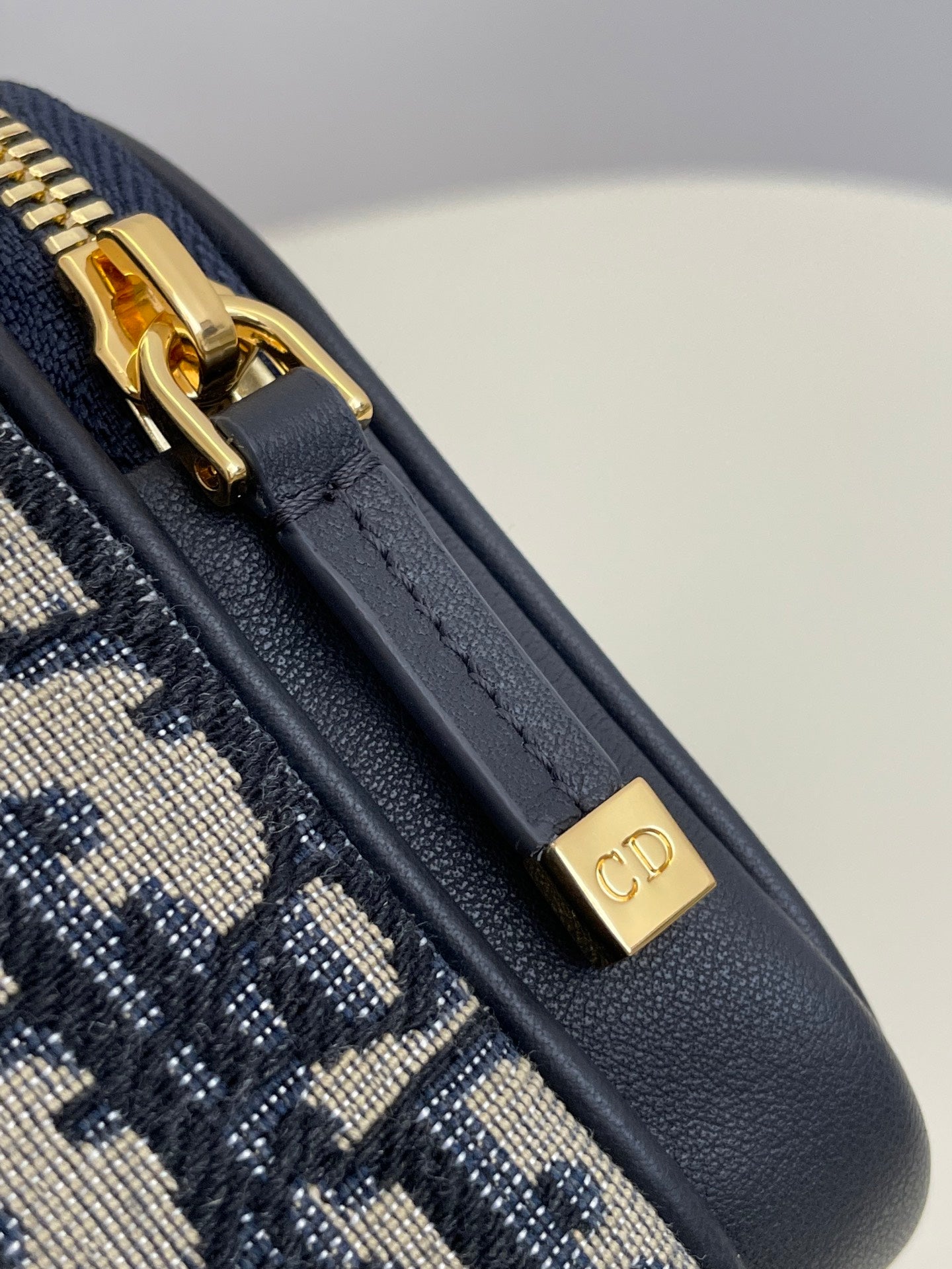 CD East-West cylindrical bag 27 blue jacquard canvas mysite