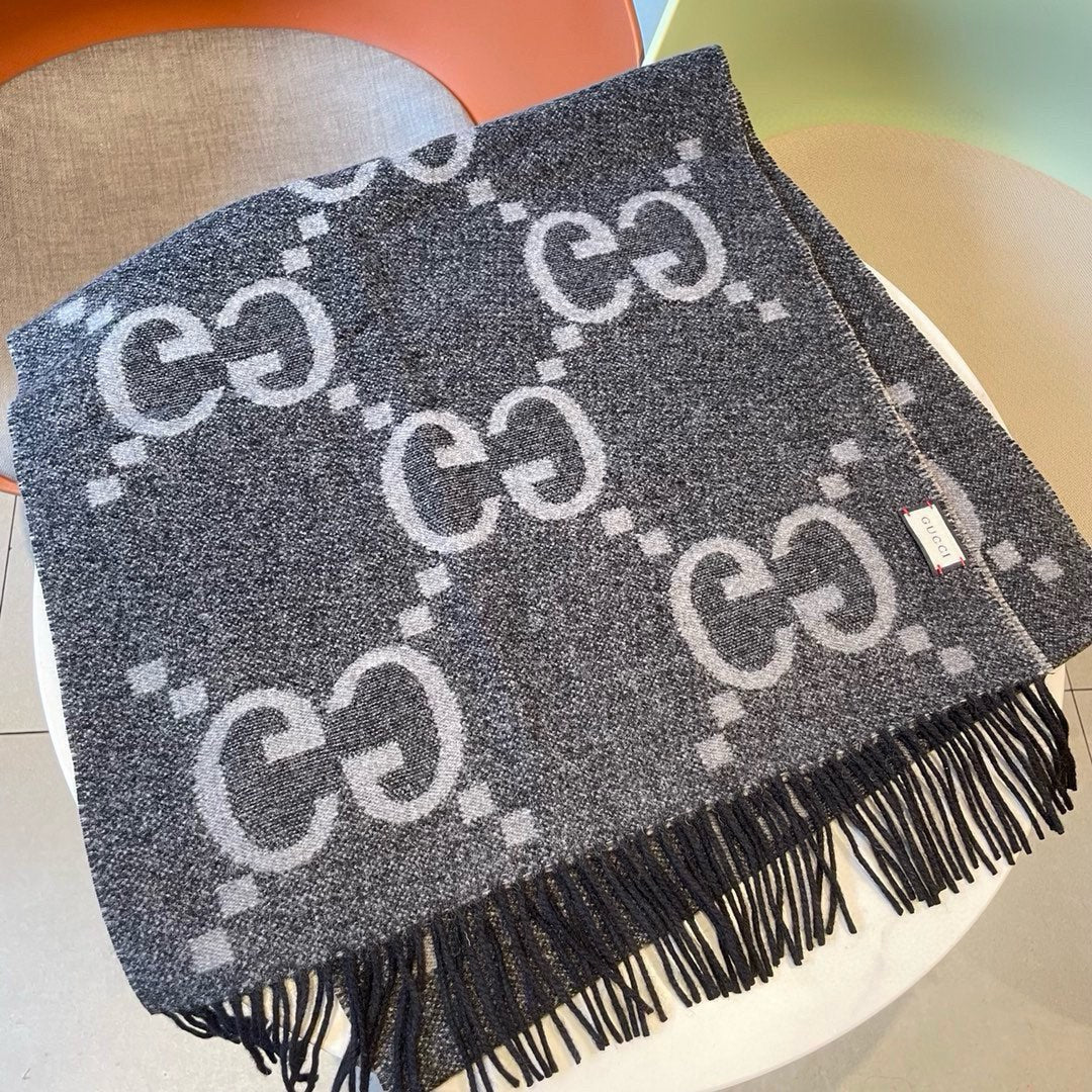 GG JACQUARD PATTERN KNIT SCARF 195 CM WITH TASSELS MOUSE GRAY 403750 mysite