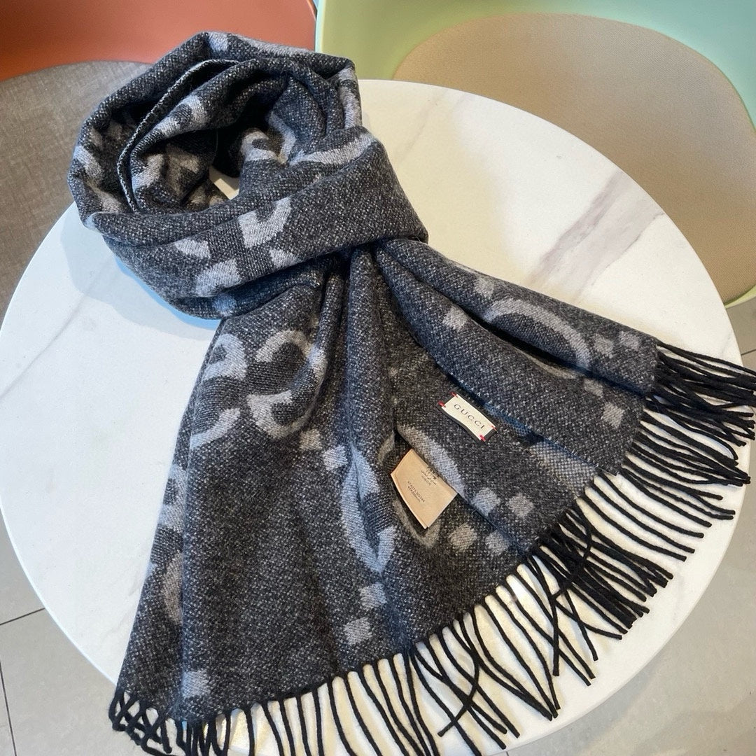 GG JACQUARD PATTERN KNIT SCARF 195 CM WITH TASSELS MOUSE GRAY 403750 mysite