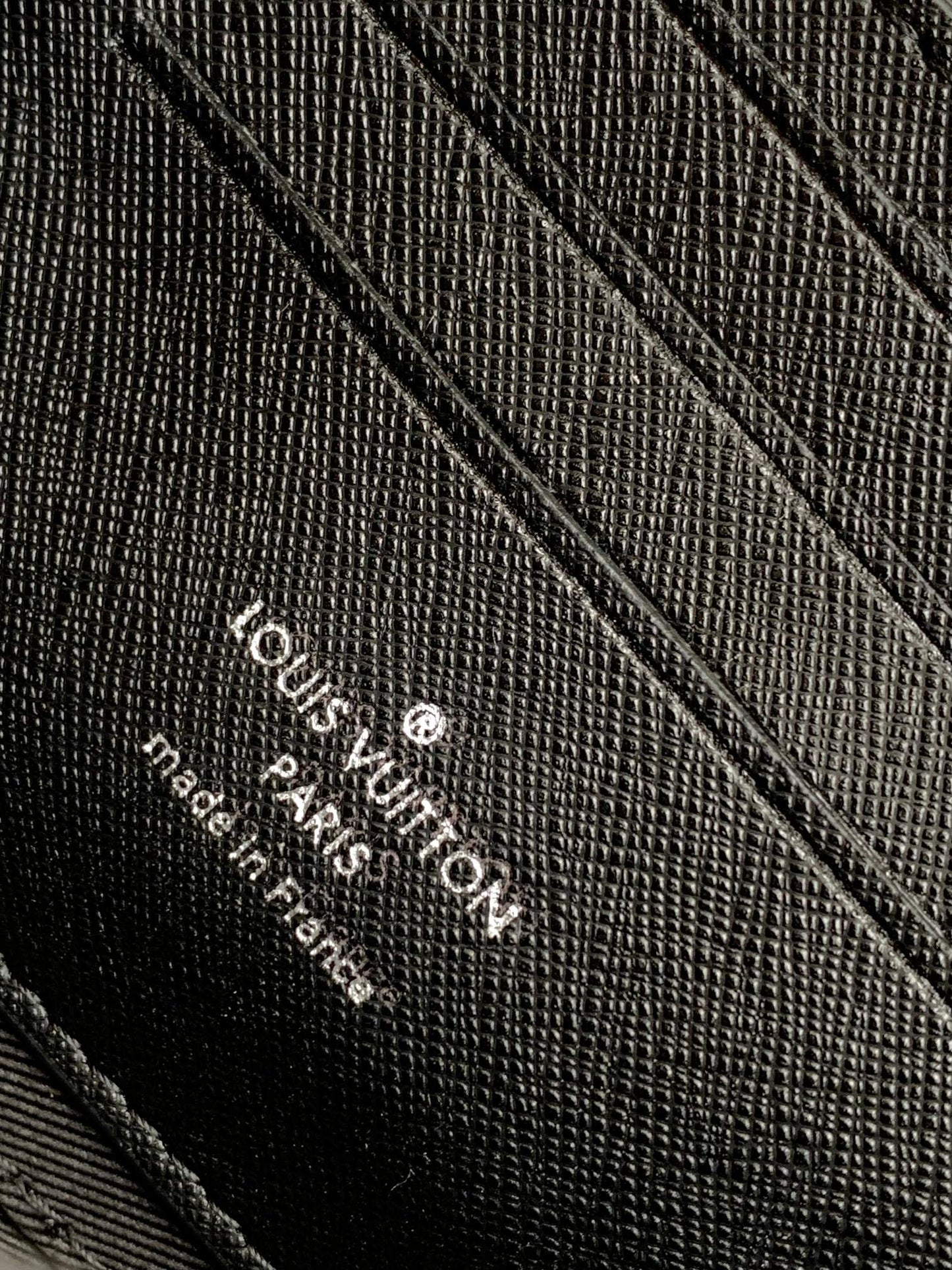 LV Nano Alpha Bag Black Cowhide 268786 mysite