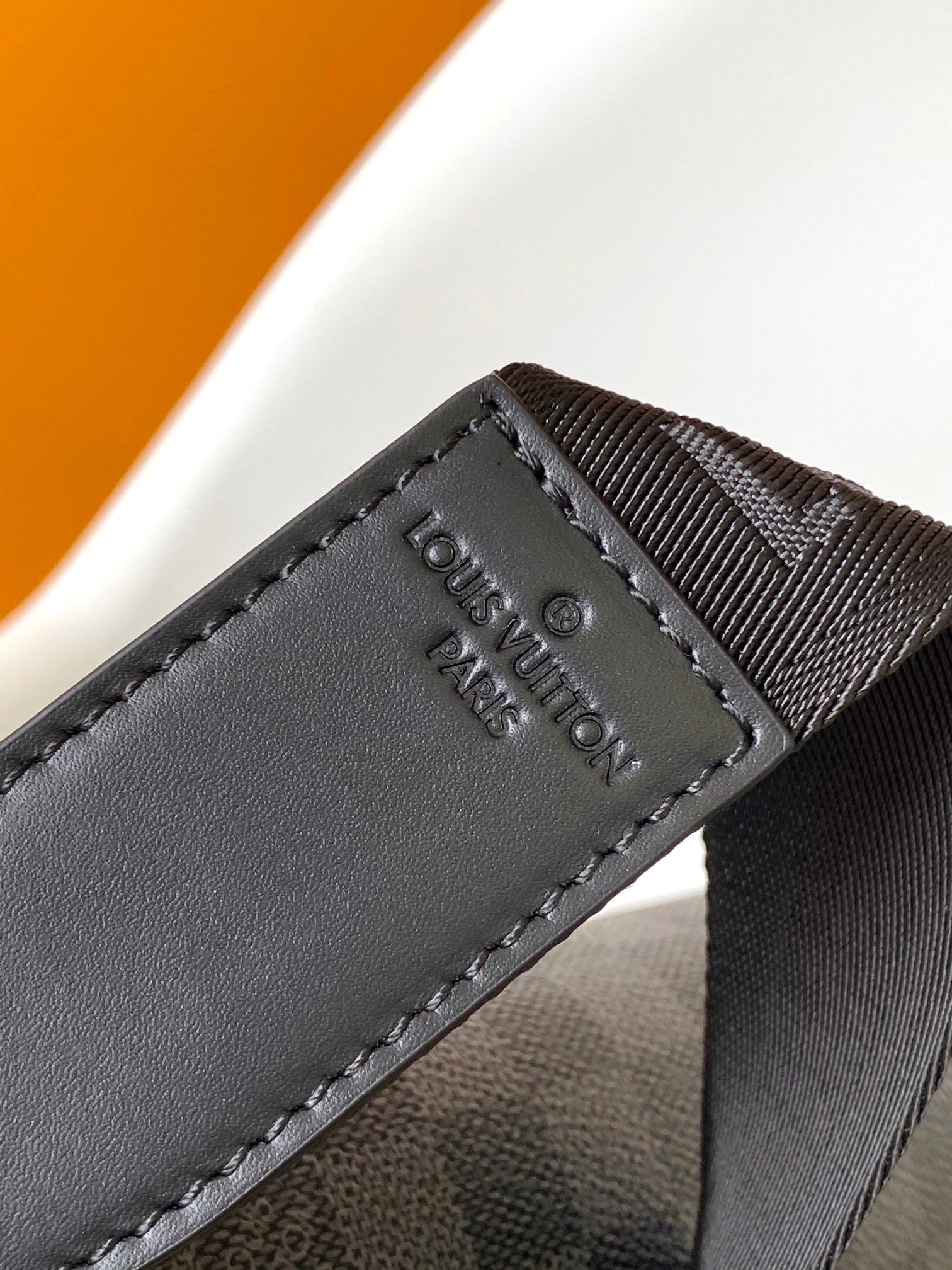 LV N00085 District Messenger Black Indigo Blue Damier Graphite Canvas 268780 mysite