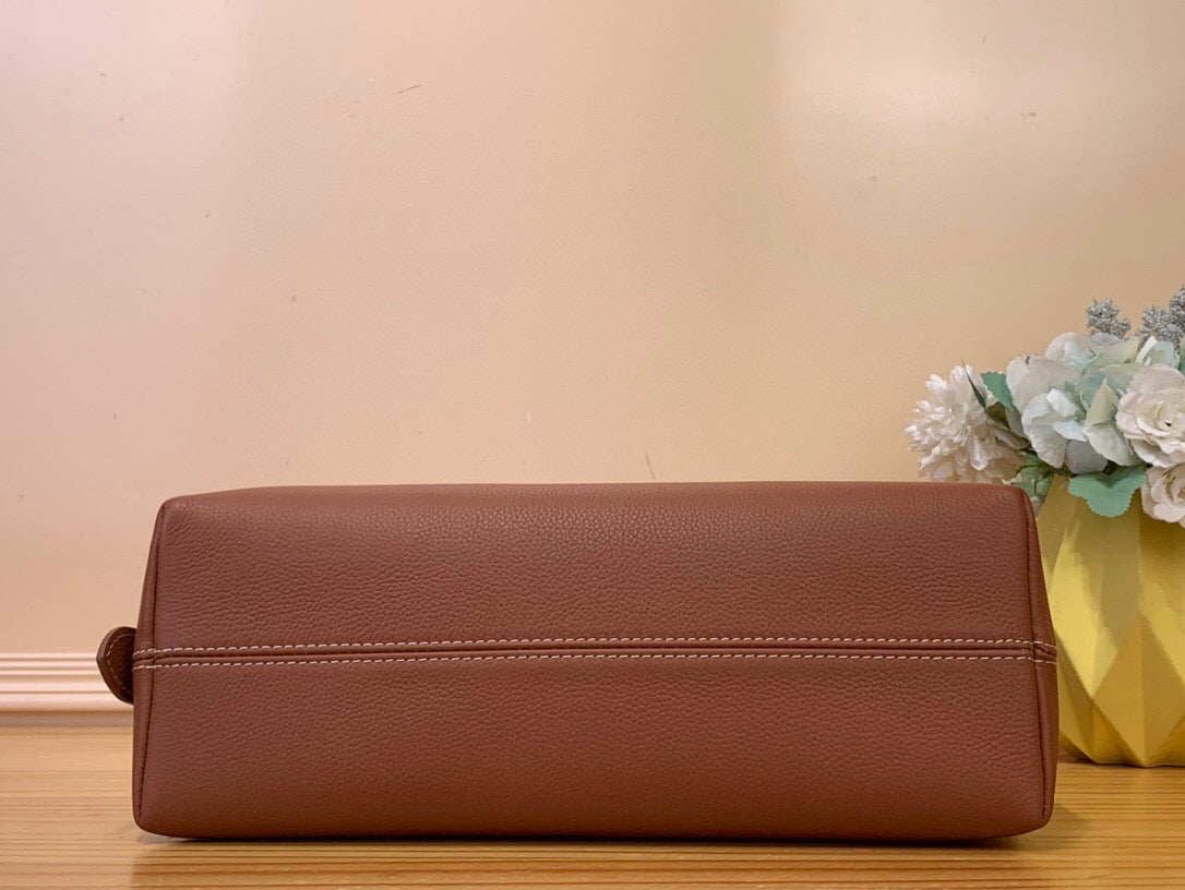 LV Low Key Messenger Cognac Calf Leather 205007 mysite