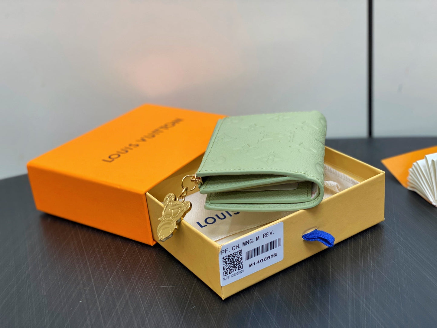 LV x TM Portfolio Lisa Wallet Green Gold Leather 329882 mysite