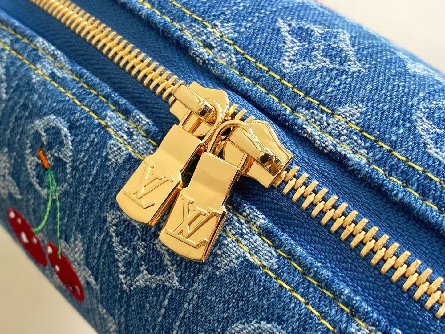 LV x TM Cosmetic Pouch GM 27cm Monogram Cherry Denim mysite