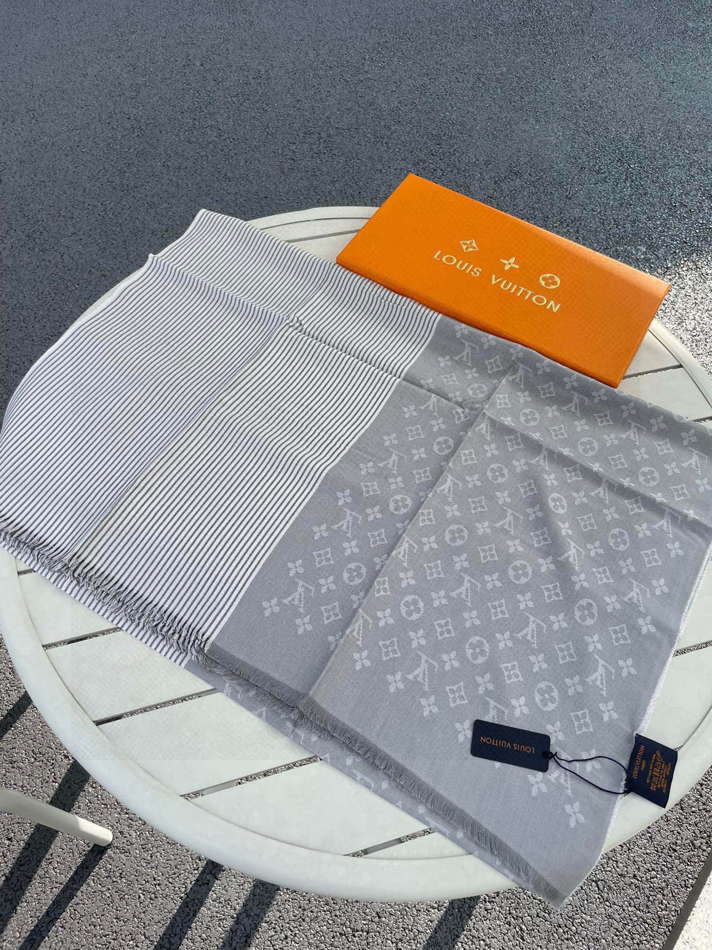 MONOGRAM SCARF 200 CM IN LIGHT GRAY CASHMERE AND SILK 388079 mysite