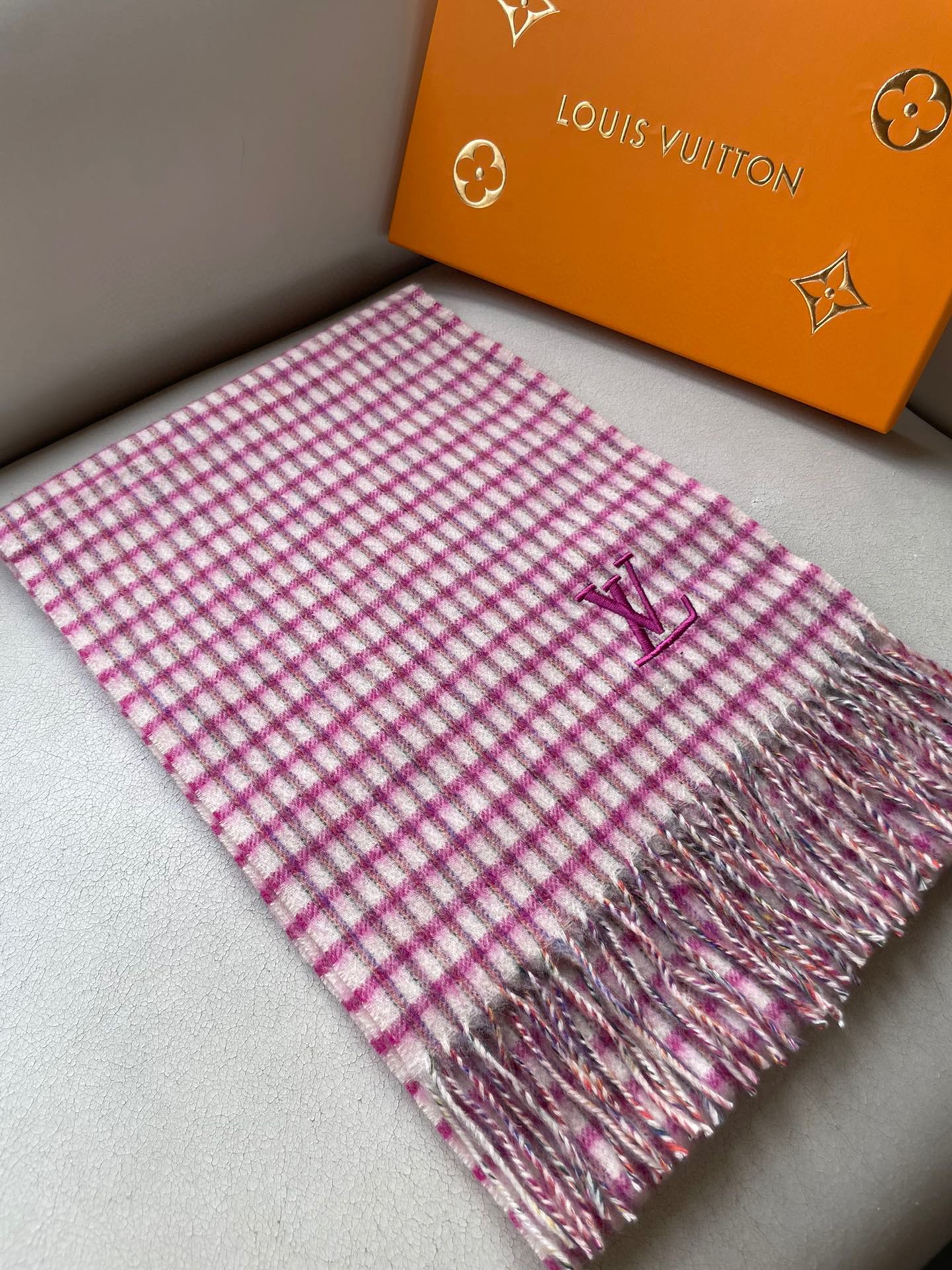 PLAID EMBROIDERY SCARF 180 CM IN BRIGHT PINK CASHMERE 399964 mysite