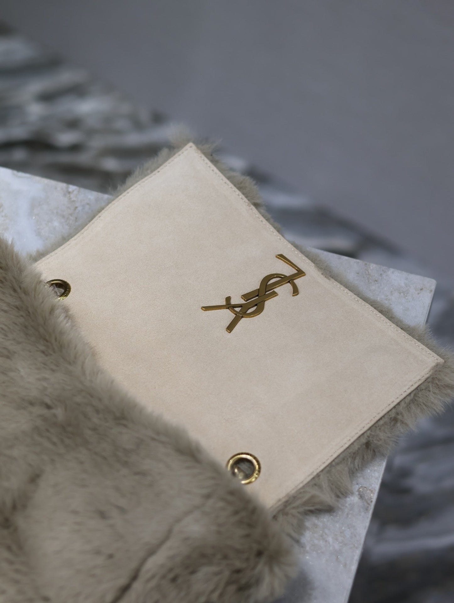 KATE SMALL BAG 22 IN ECRU BEIGE RABBIT FUR GOLD CHAIN mysite