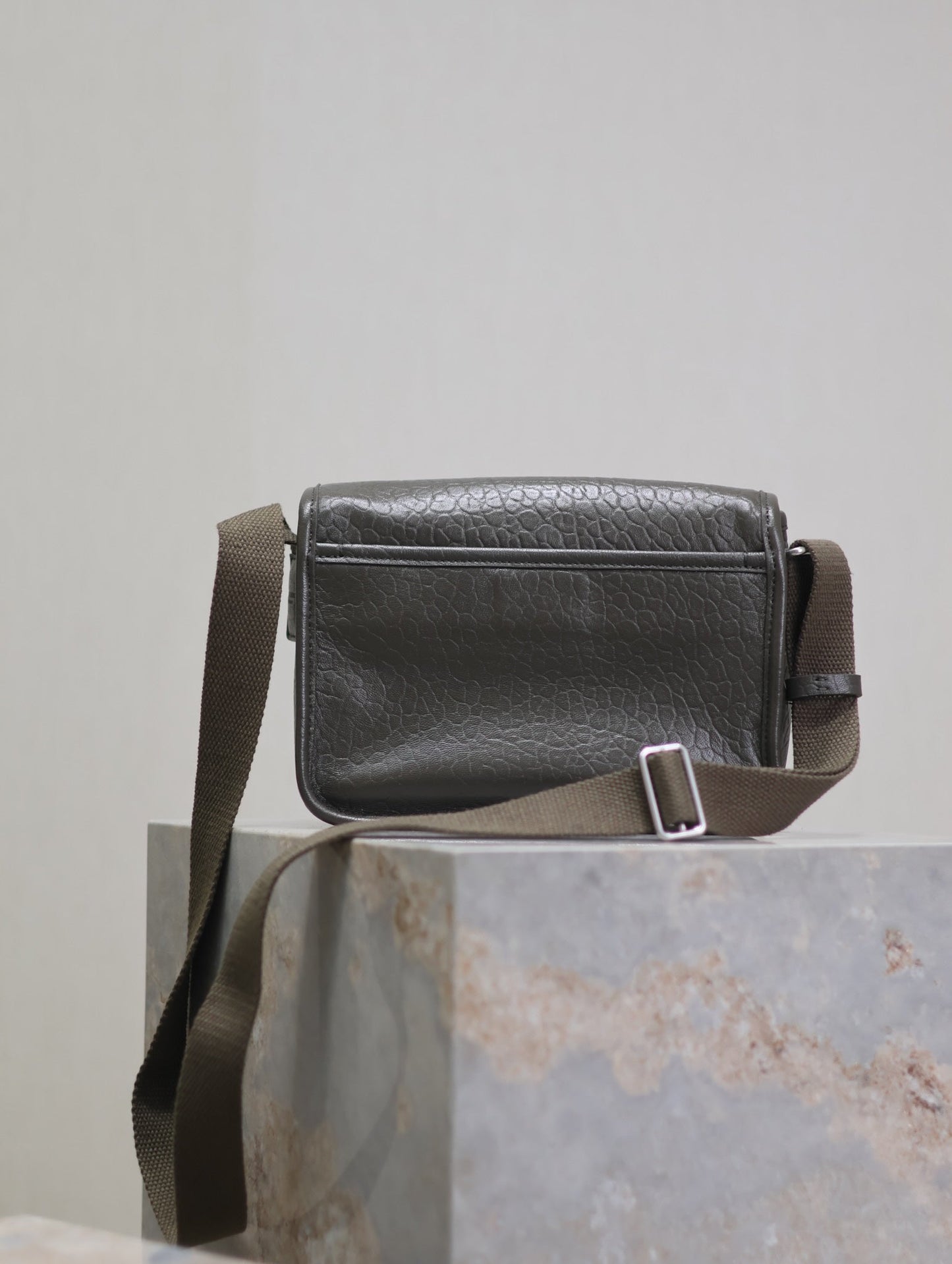 NIKI BABY 22 IN UNIFORM GREEN LAMBSKIN SILVER LOGO mysite