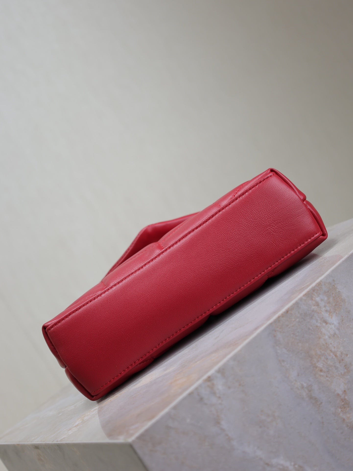 PUFFER TOY 23 IN RED LAMBSKIN GOLD HARDWARE mysite